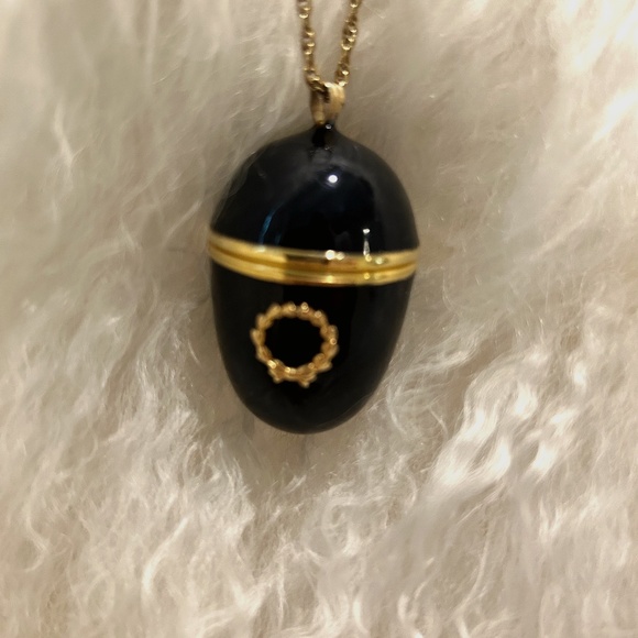 Vivian Alexander Egg Necklace with Clock - Picture 1 of 5